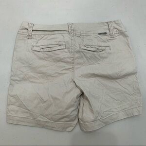 BKE Casuals Serena Khaki Bermuda Shorts Women’s Size 26